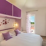 Pet Friendly In Holiday home Studenci