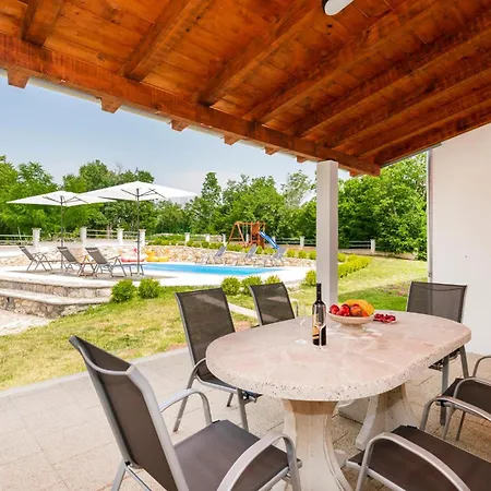 Casa de Férias Pet Friendly In With Kitchen